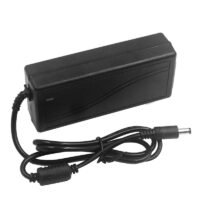За Видеонаблюдение-Зарядно у-ство 220V / 12V – 5A. CJ-1205. Букса 5.5×2.5 mm.